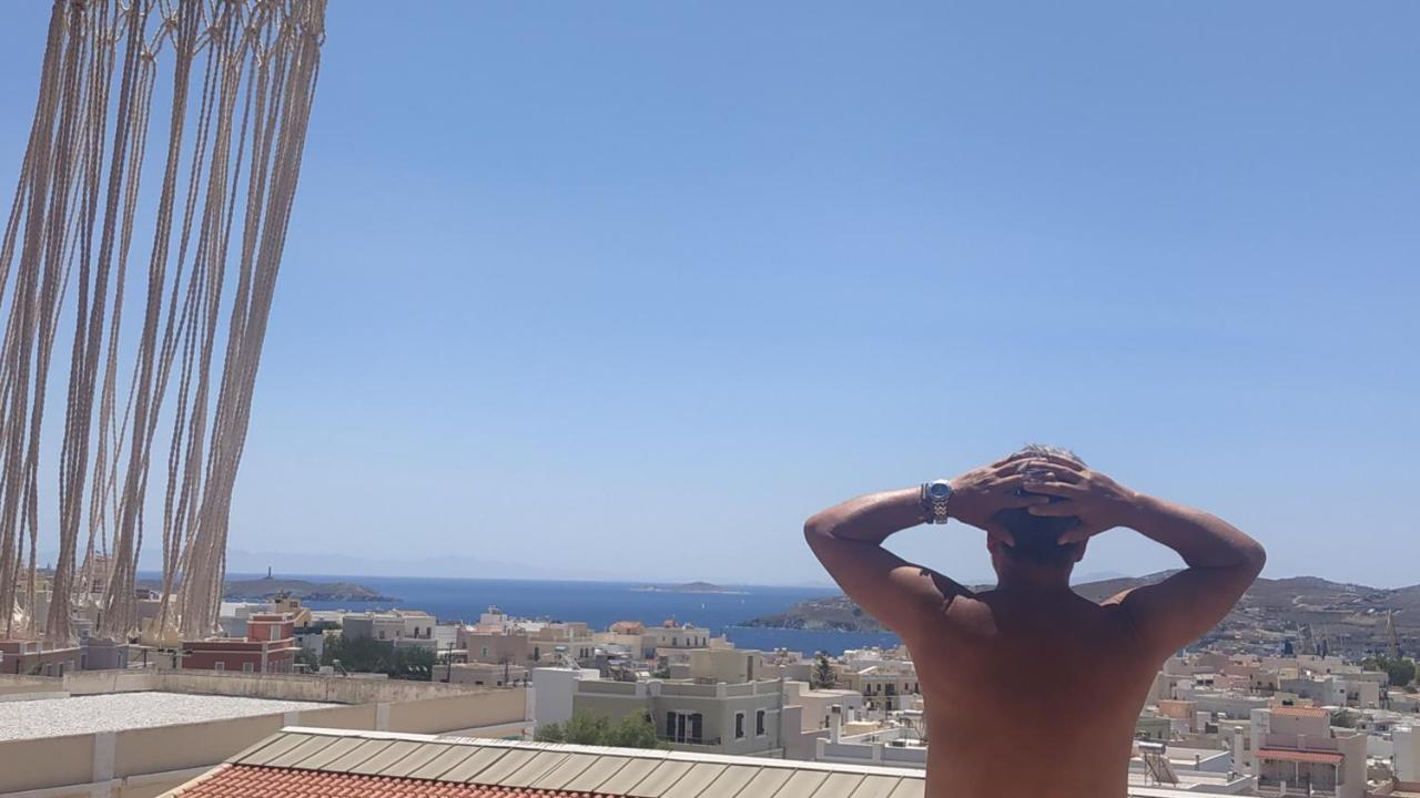 My Little Suites Ermoupoli Exterior foto